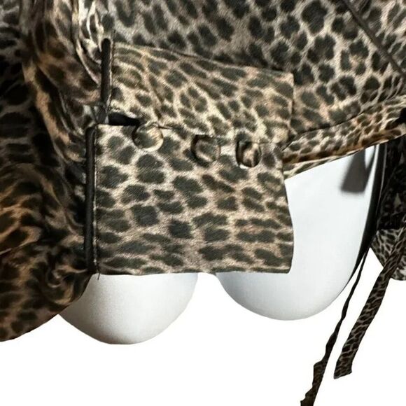 Generation Love 100% silk wrap top blouse Animal leopard print size small - Picture 5 of 12